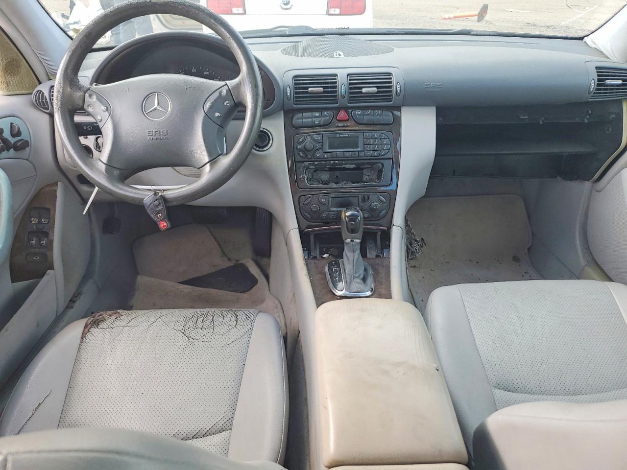 2002 MERCEDES-BENZ C-CLASS