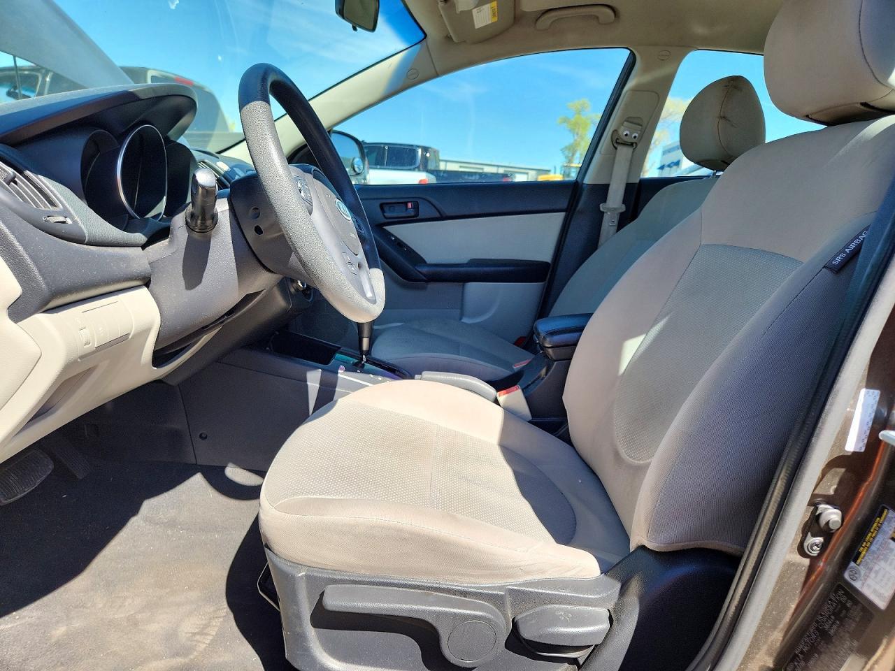2010 KIA FORTE