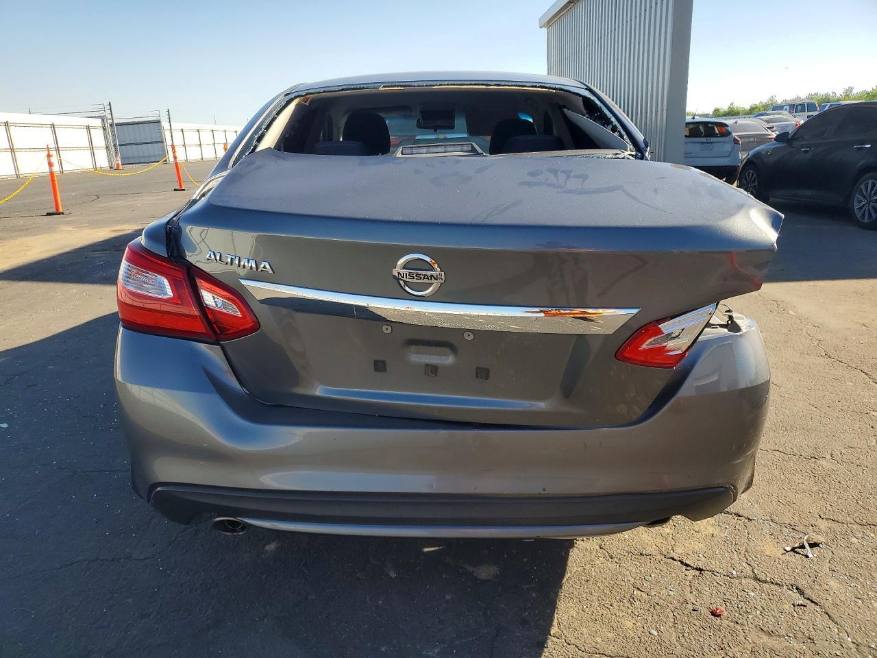 2017 NISSAN ALTIMA