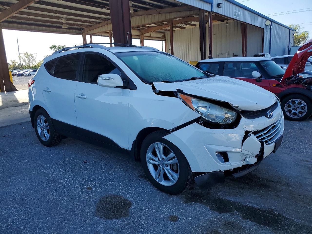 2013 HYUNDAI TUCSON