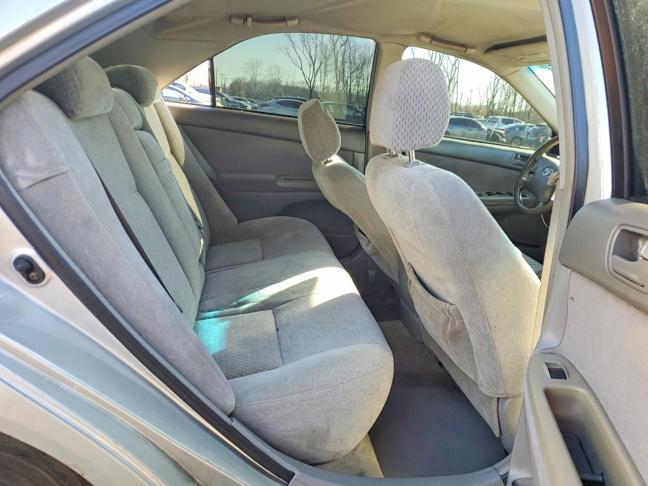 2004 TOYOTA CAMRY