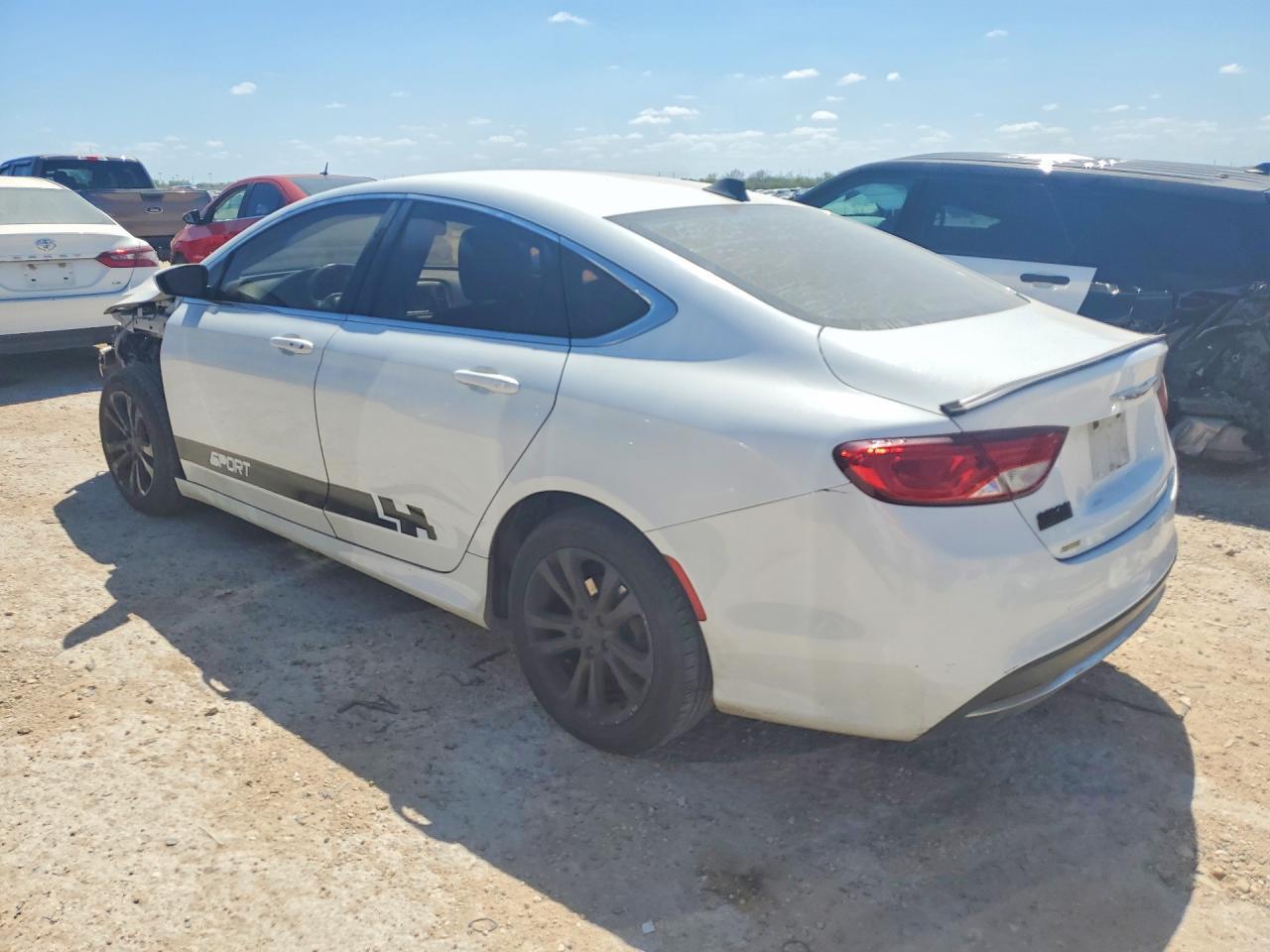 2015 CHRYSLER 200