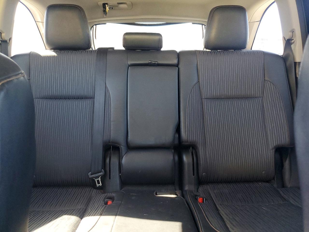 2016 TOYOTA HIGHLANDER