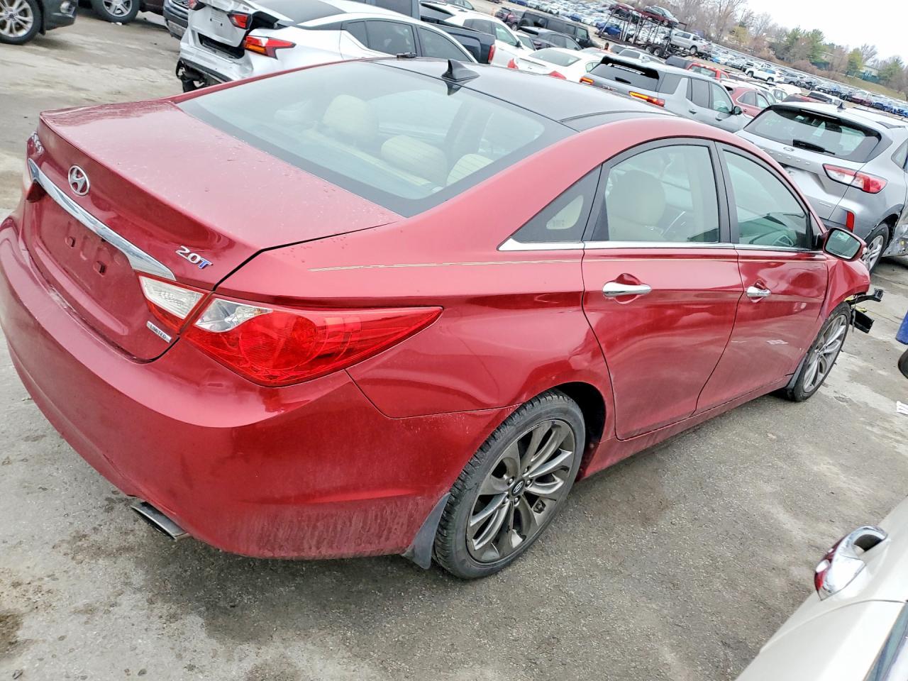 2013 HYUNDAI SONATA