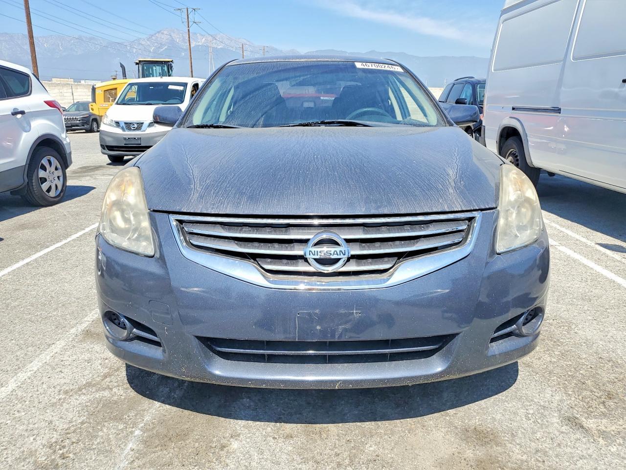2012 NISSAN ALTIMA
