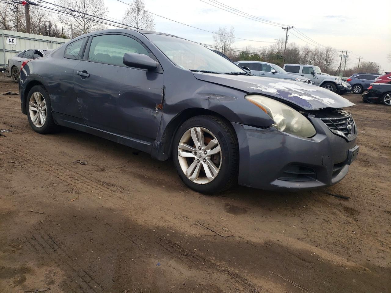 2010 NISSAN ALTIMA