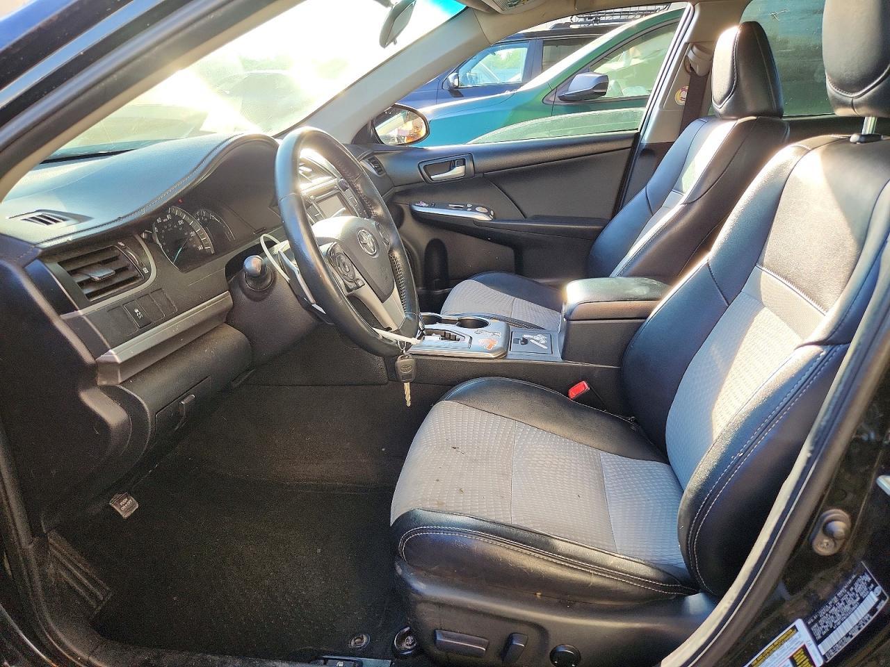 2014 TOYOTA CAMRY