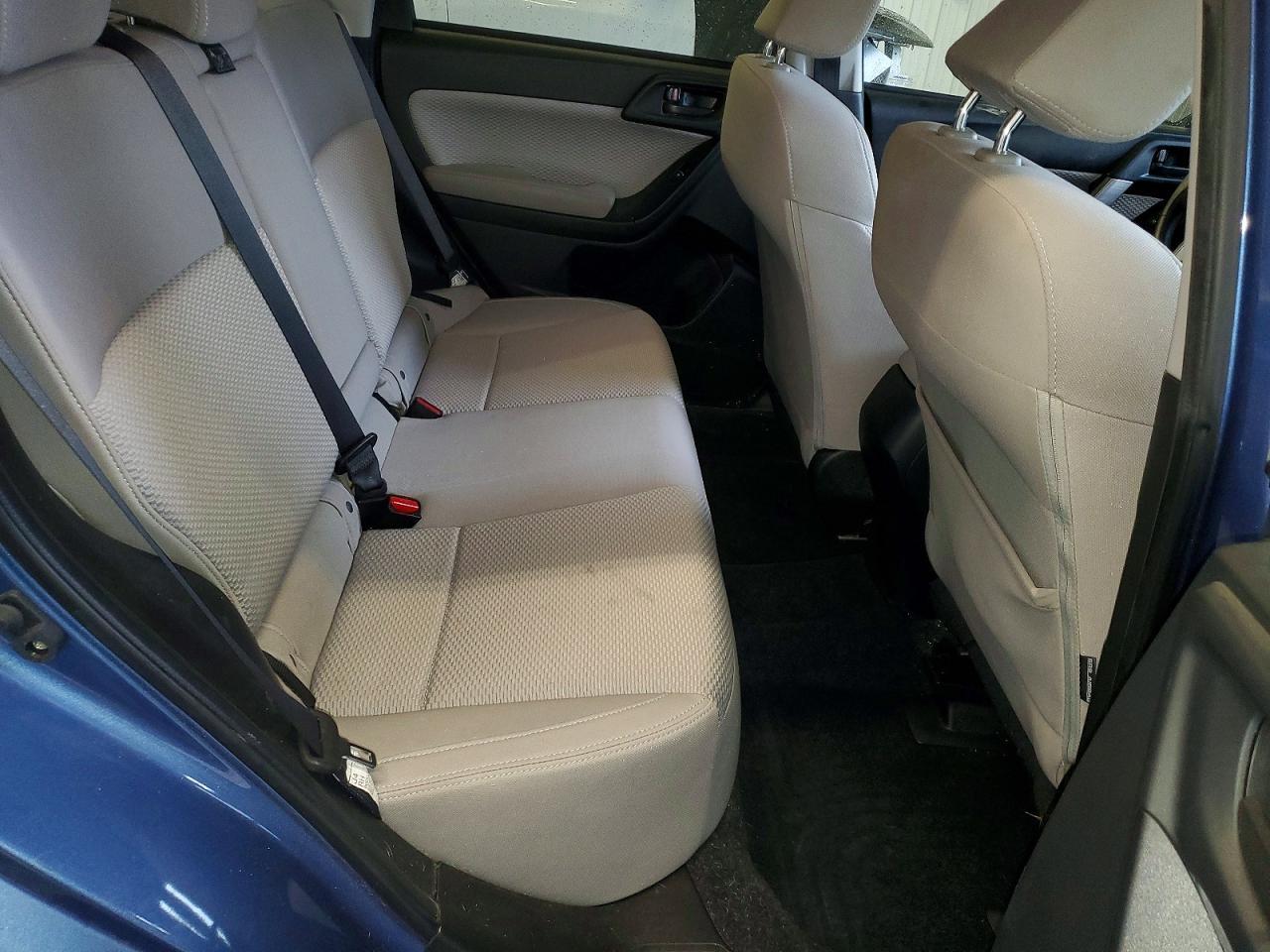 2017 SUBARU FORESTER