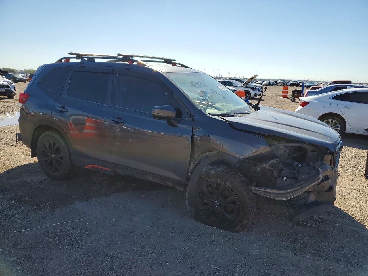 2021 SUBARU FORESTER