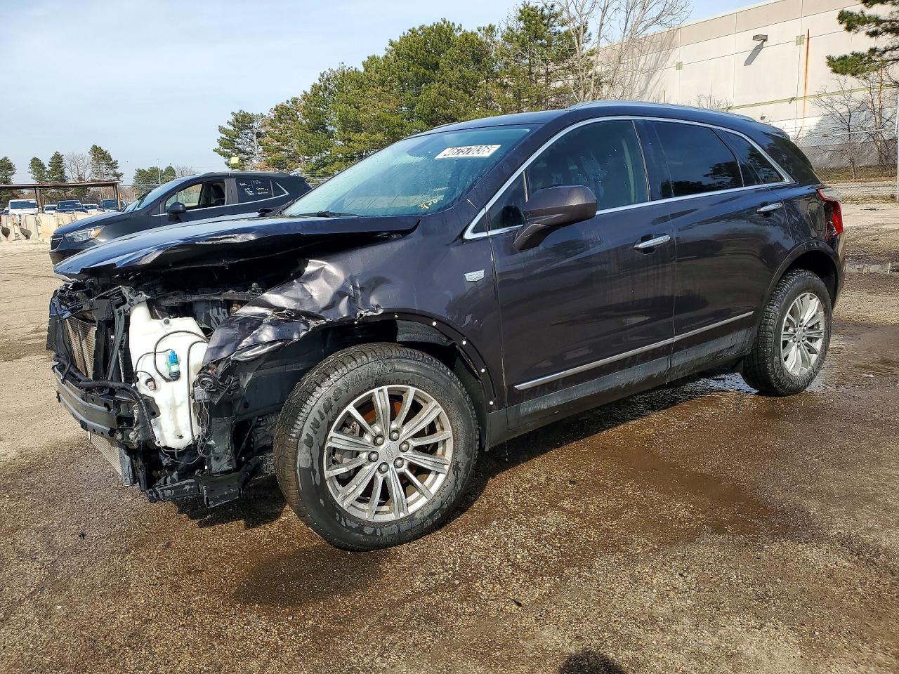 2017 CADILLAC XT5