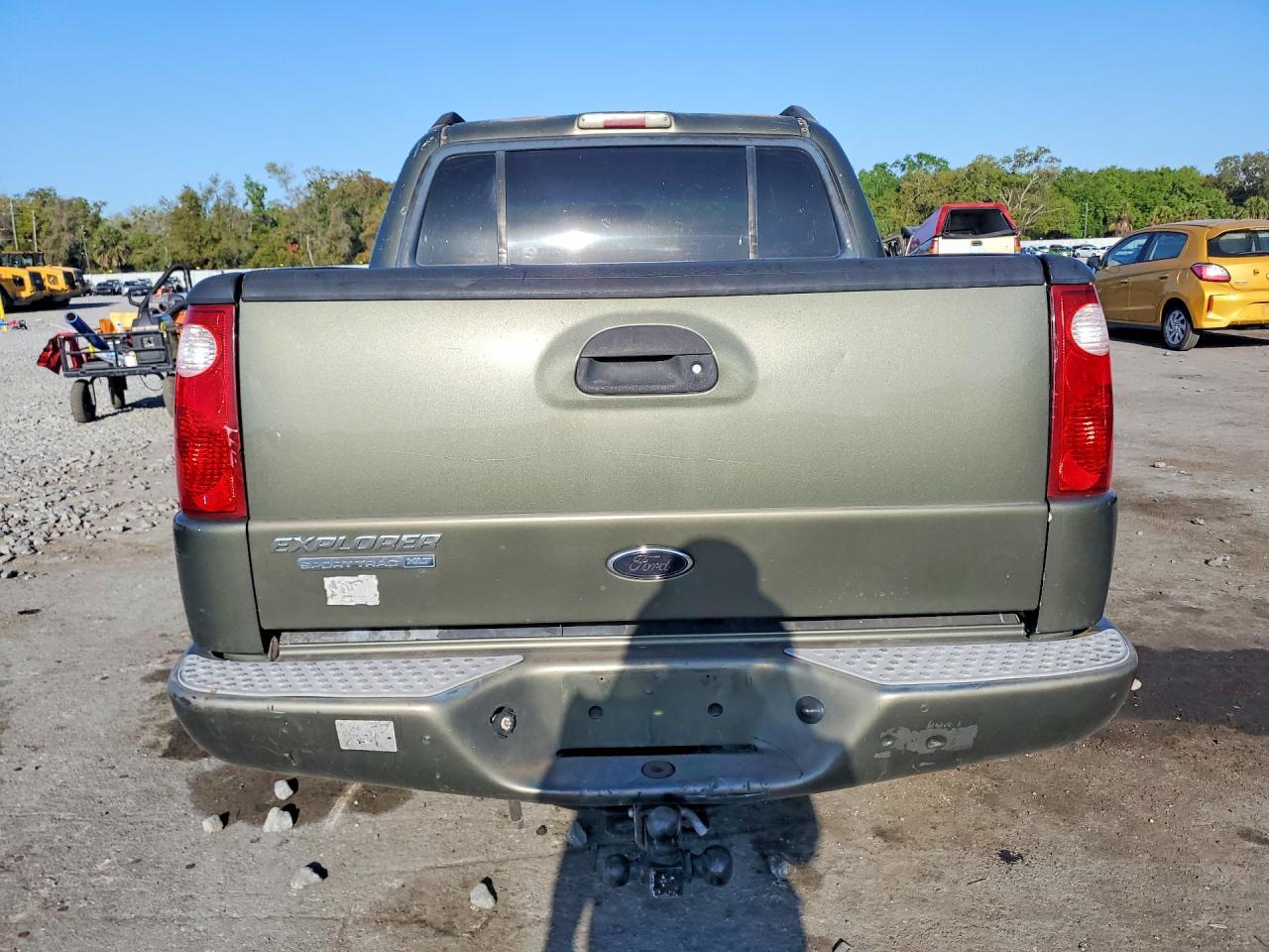 2004 FORD Explorer Sport Trac