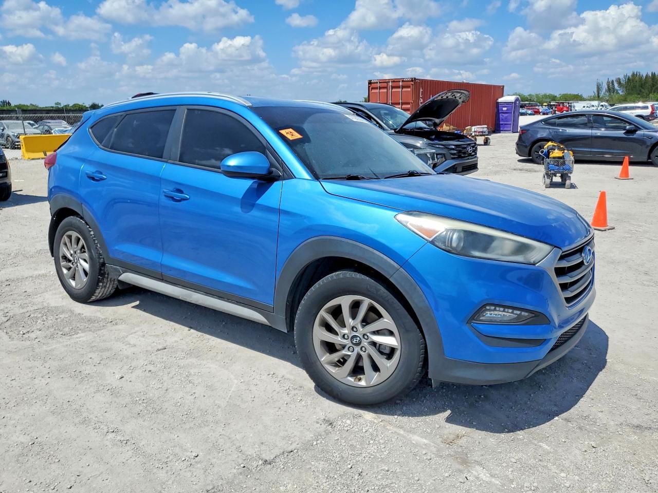 2018 HYUNDAI TUCSON