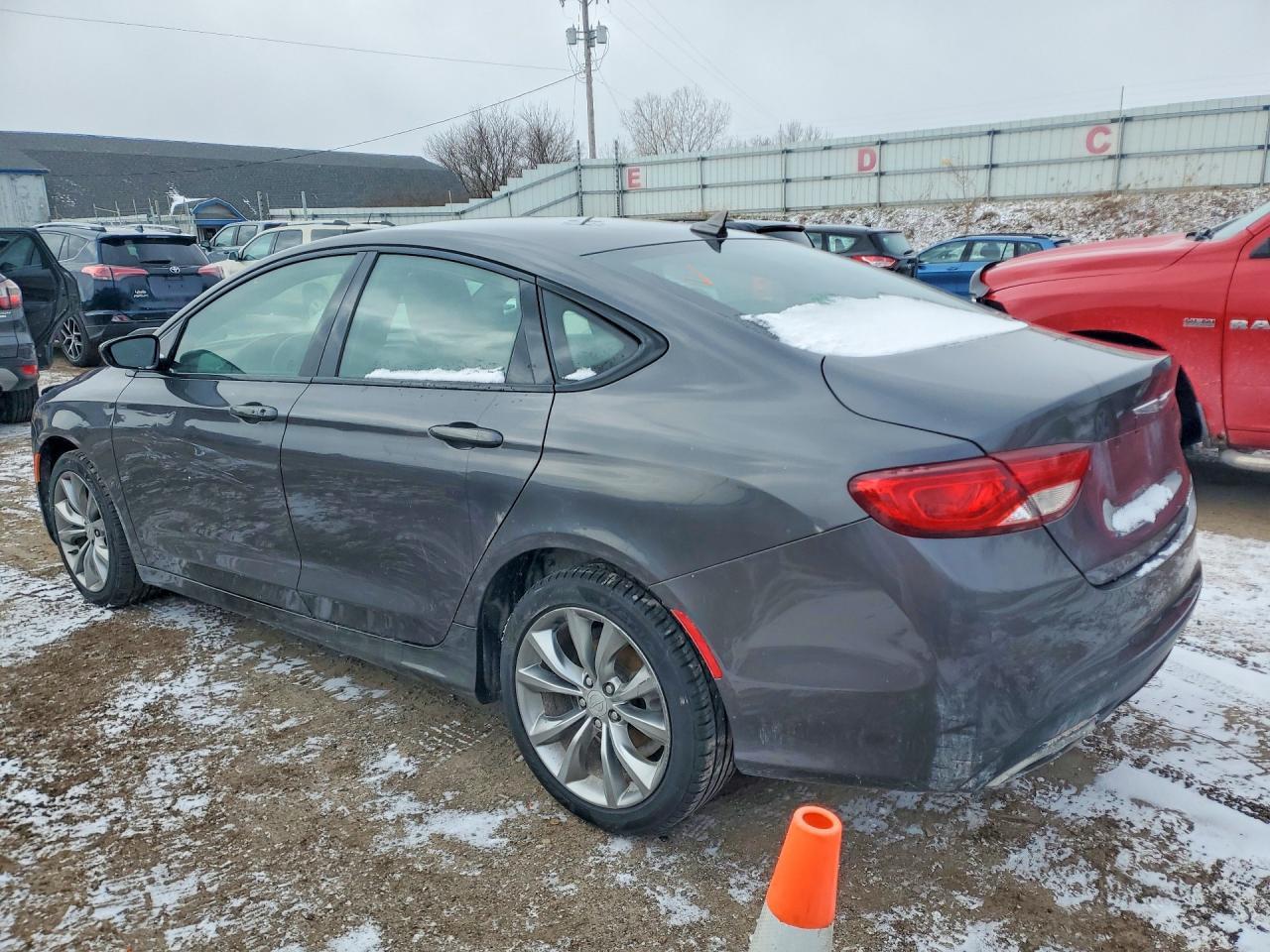 2016 CHRYSLER 200