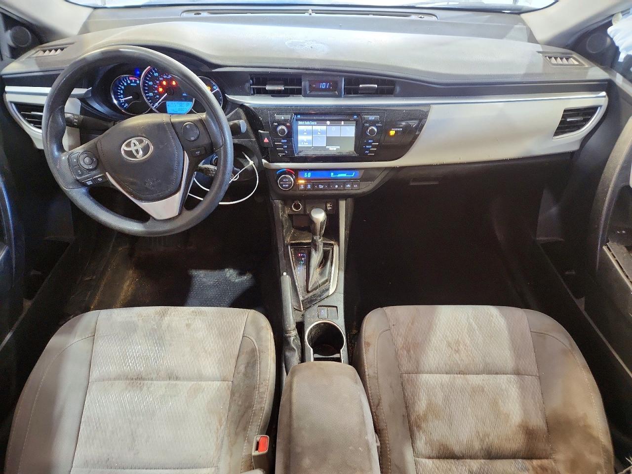 2015 TOYOTA COROLLA