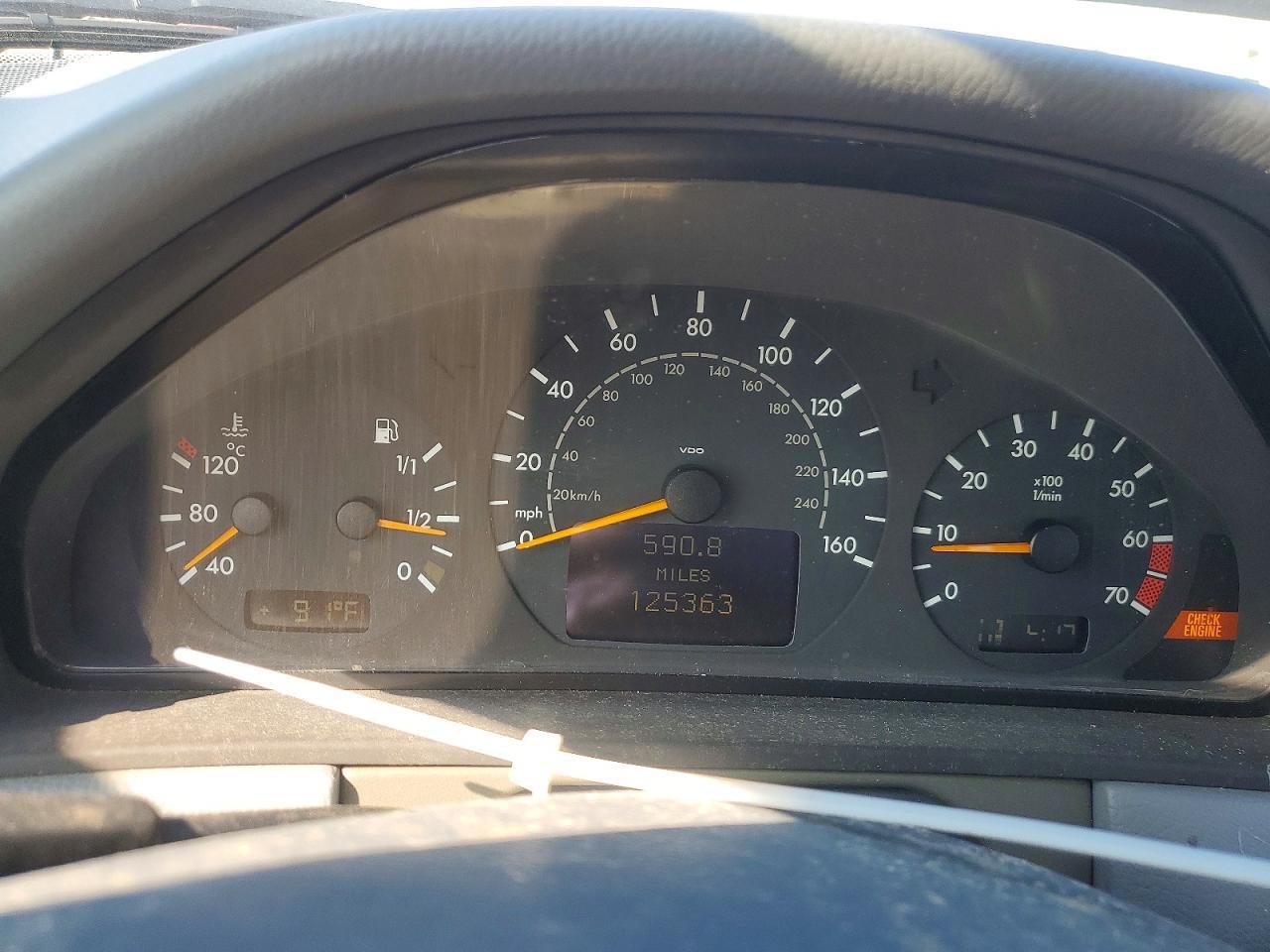 2003 MERCEDES-BENZ E-Class