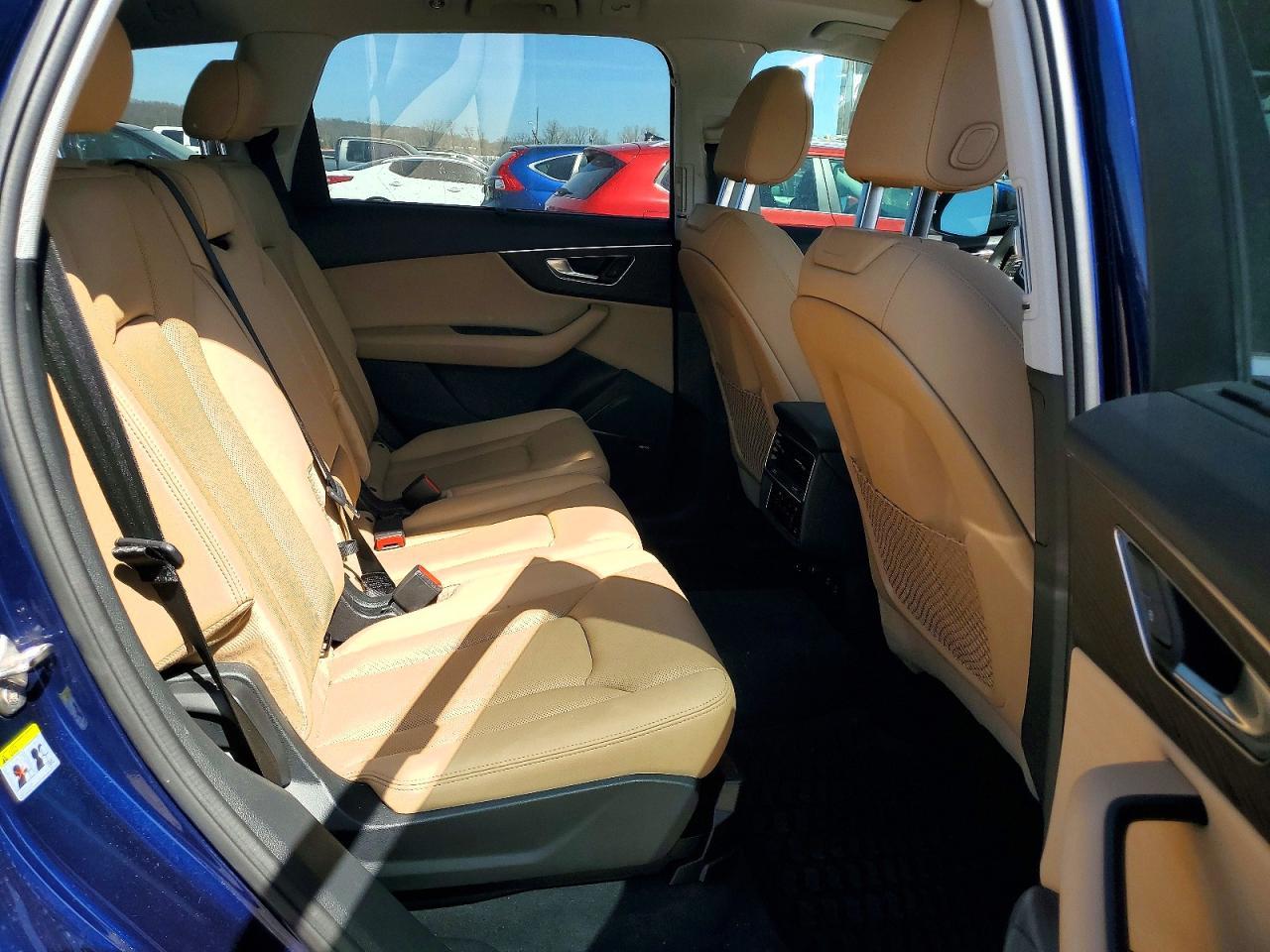 2020 AUDI Q7