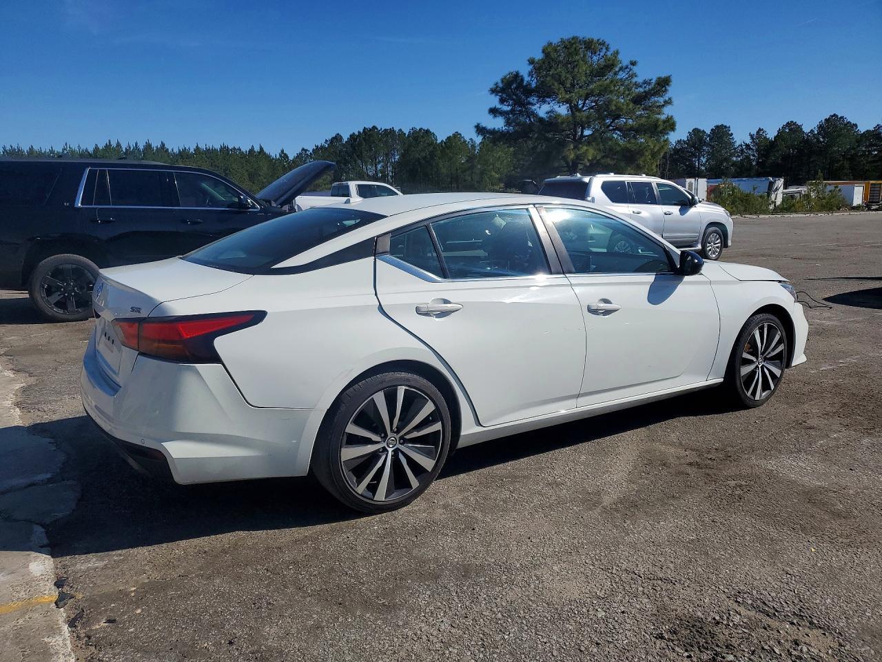 2020 NISSAN ALTIMA
