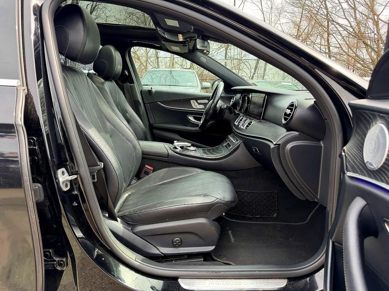 2019 MERCEDES-BENZ E-Class