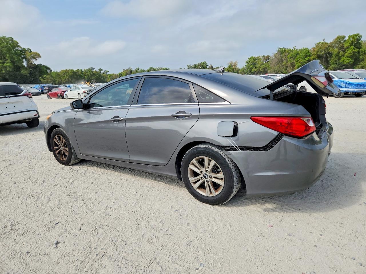 2013 HYUNDAI SONATA