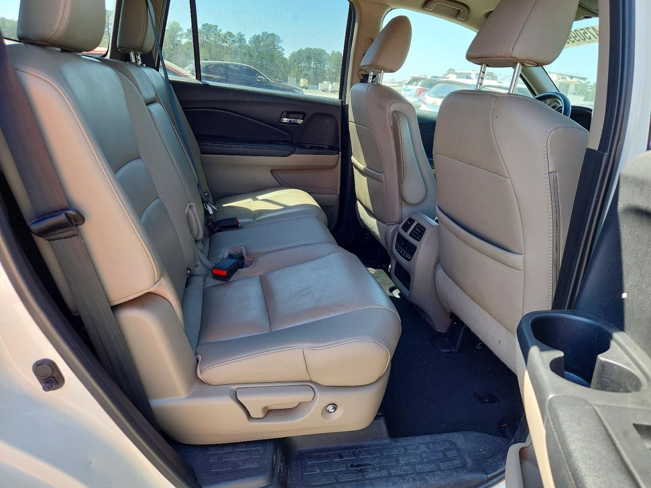 2017 HONDA PILOT