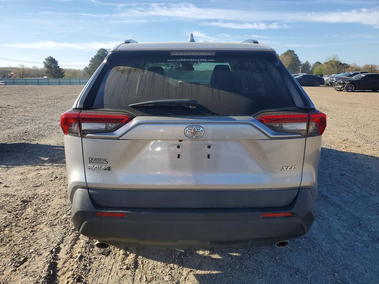 2019 TOYOTA RAV4