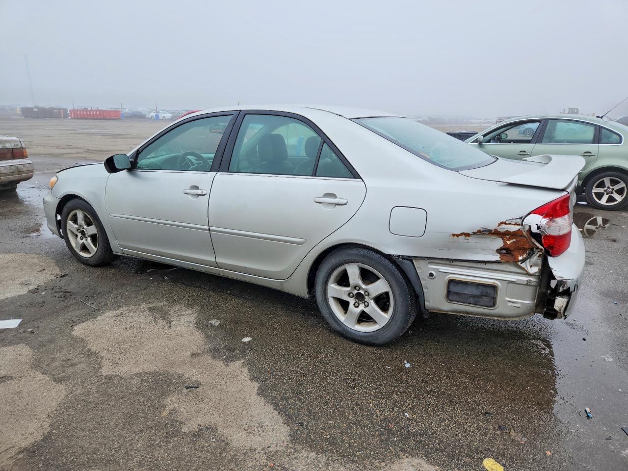 2002 TOYOTA CAMRY