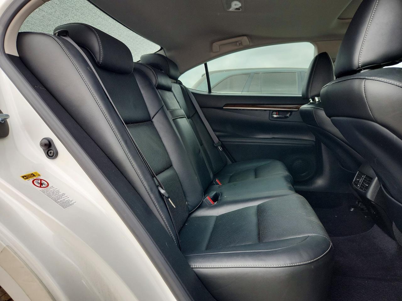 2015 LEXUS ES 350