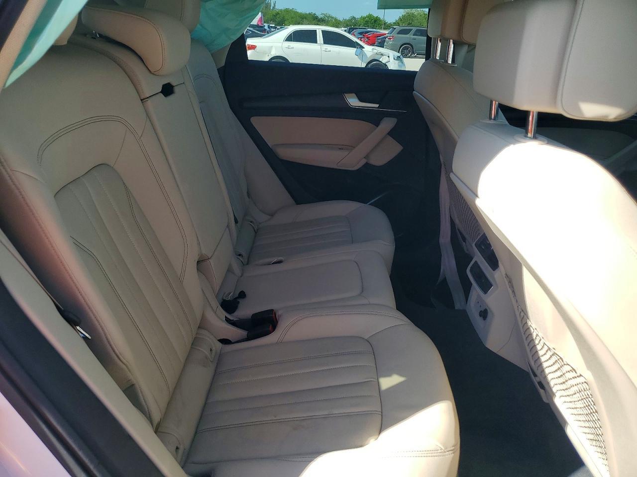2021 AUDI Q5