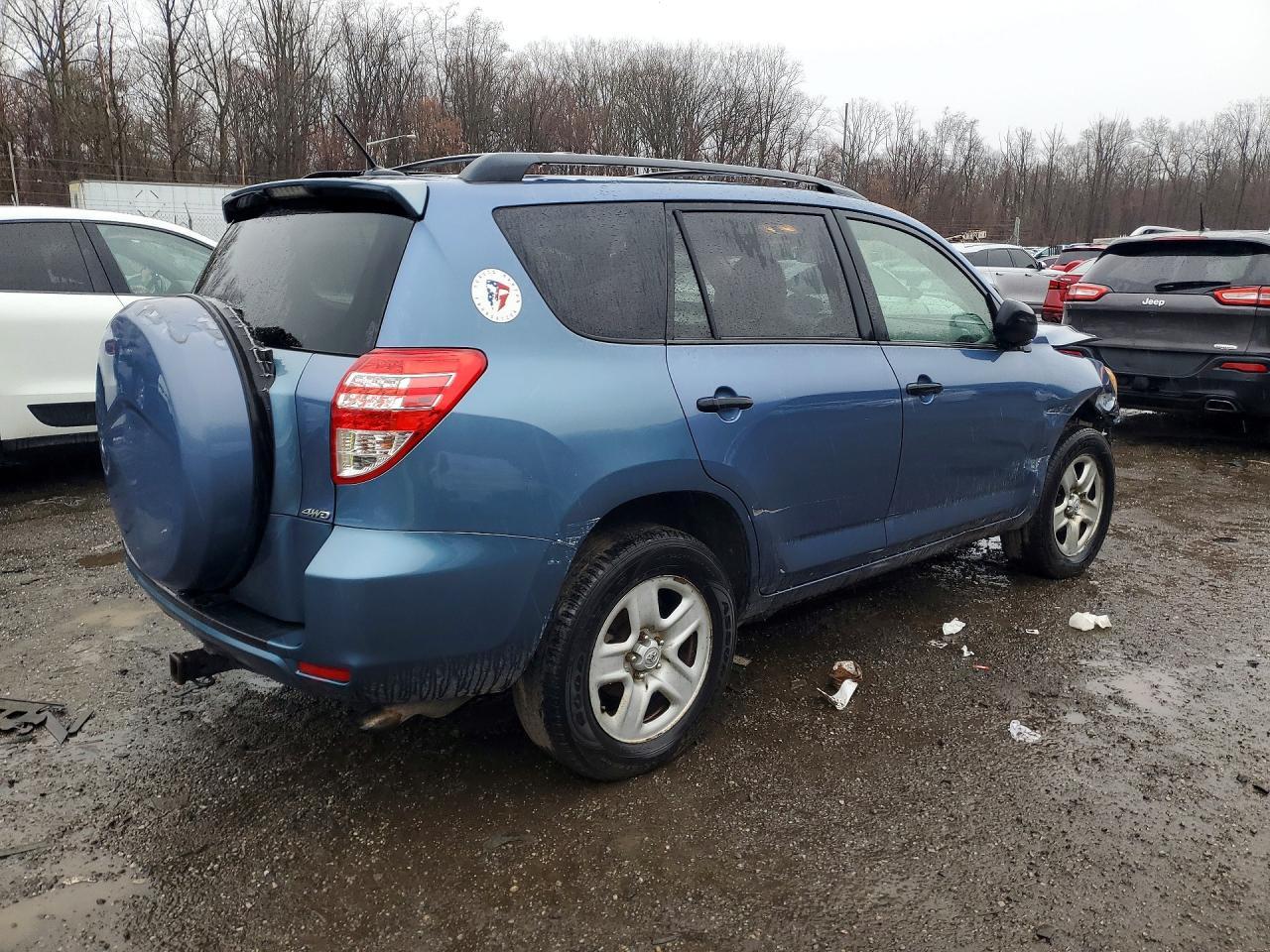 2011 TOYOTA RAV4
