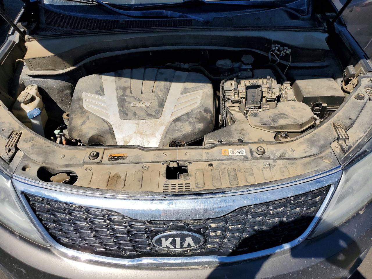 2014 KIA SORENTO