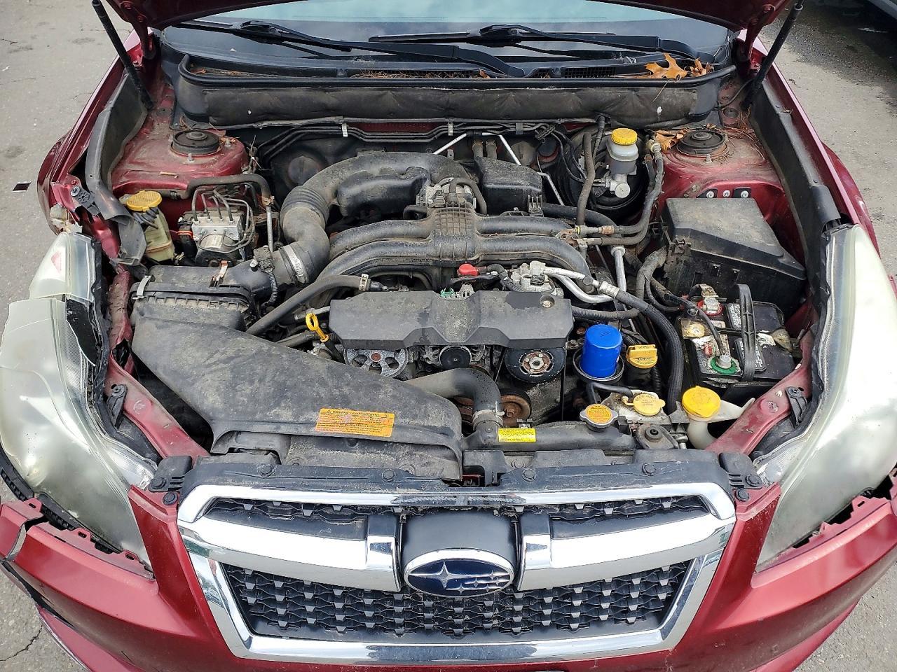 2013 SUBARU Legacy