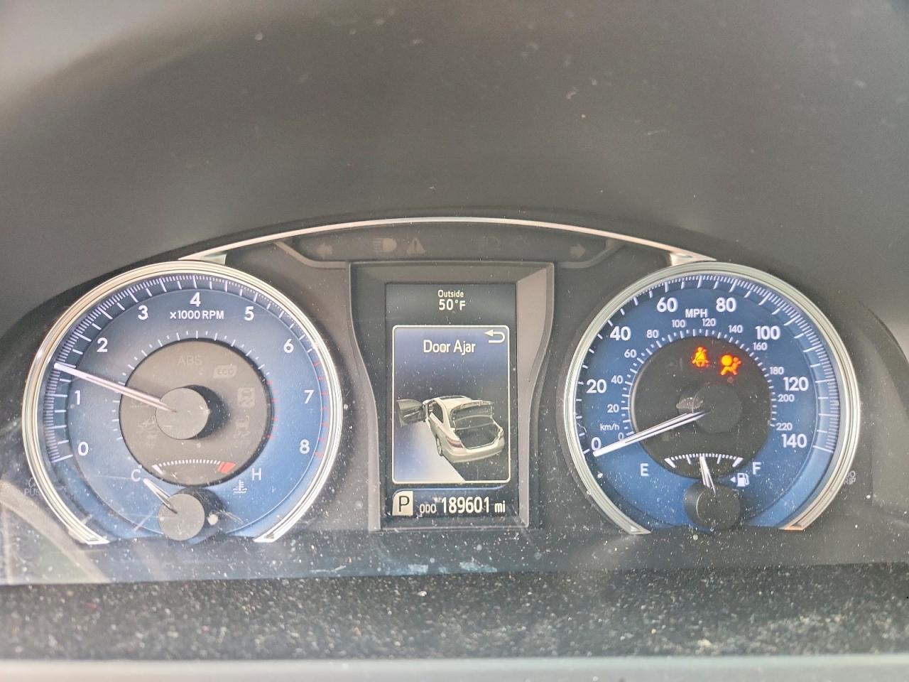 2016 TOYOTA CAMRY