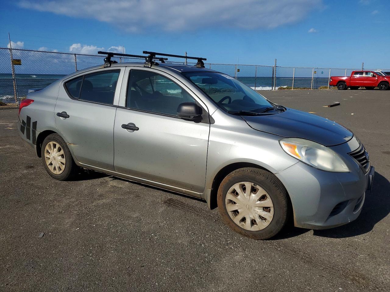 2014 NISSAN VERSA