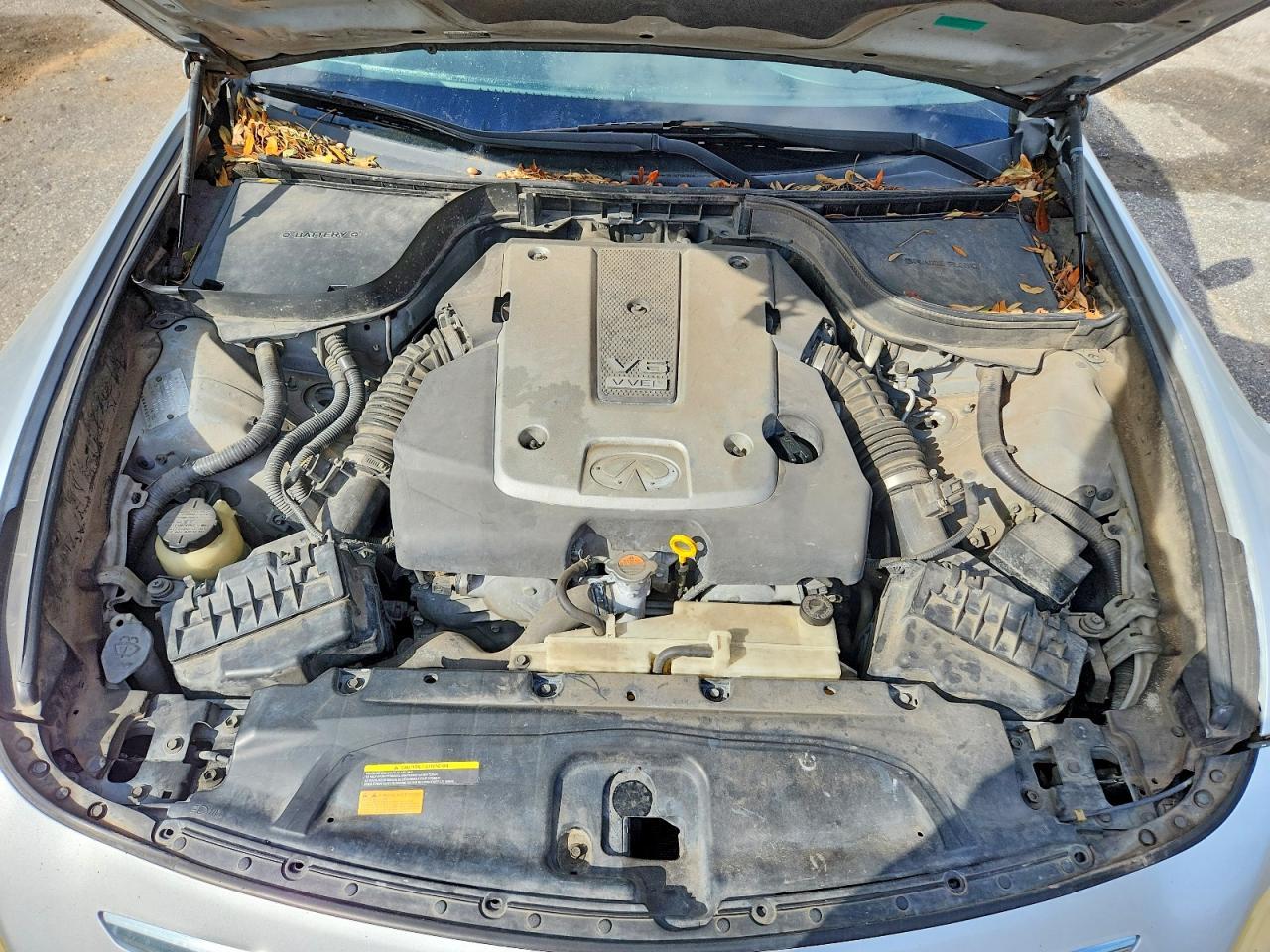 2011 INFINITI G37