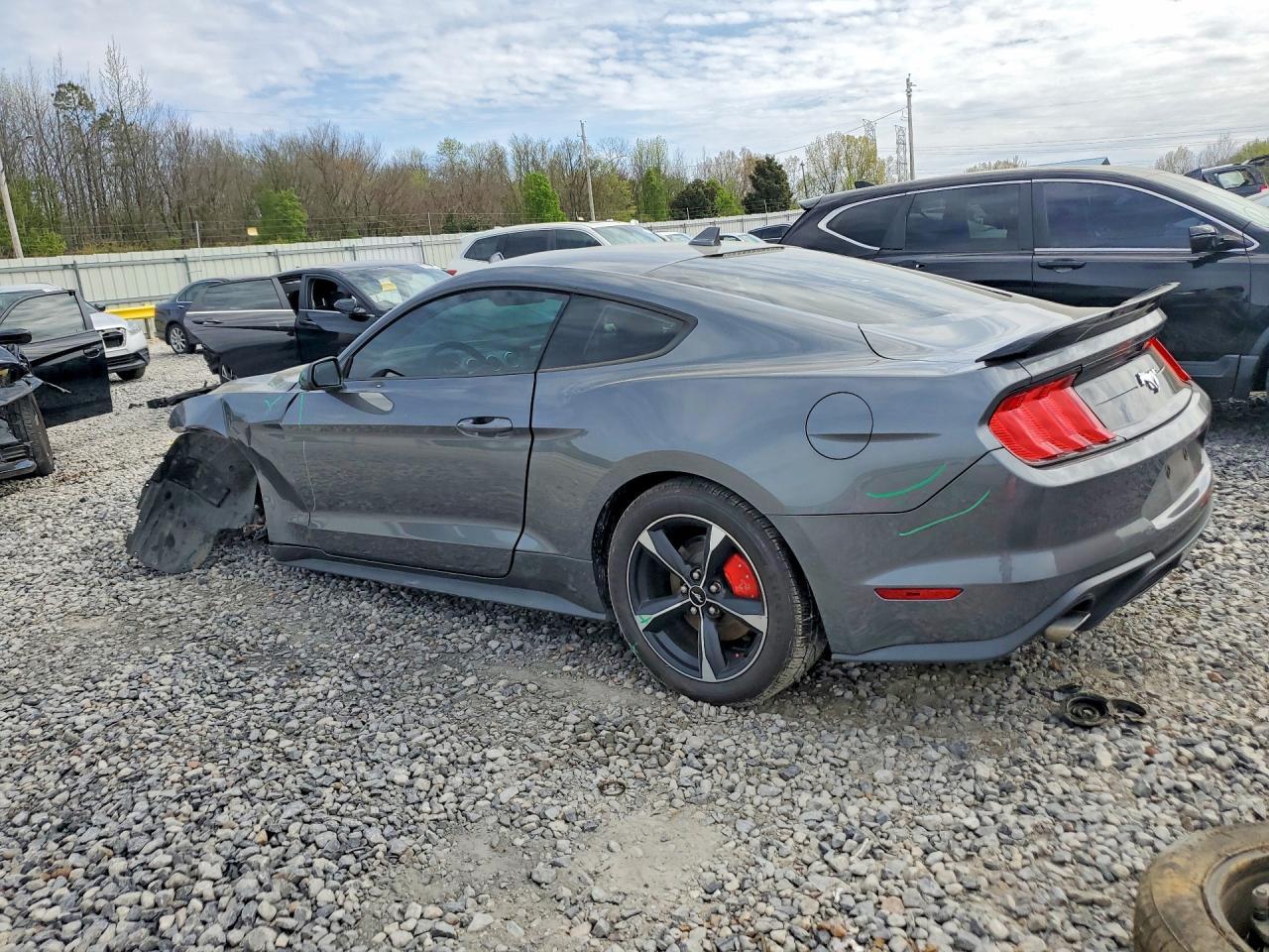 2022 FORD MUSTANG