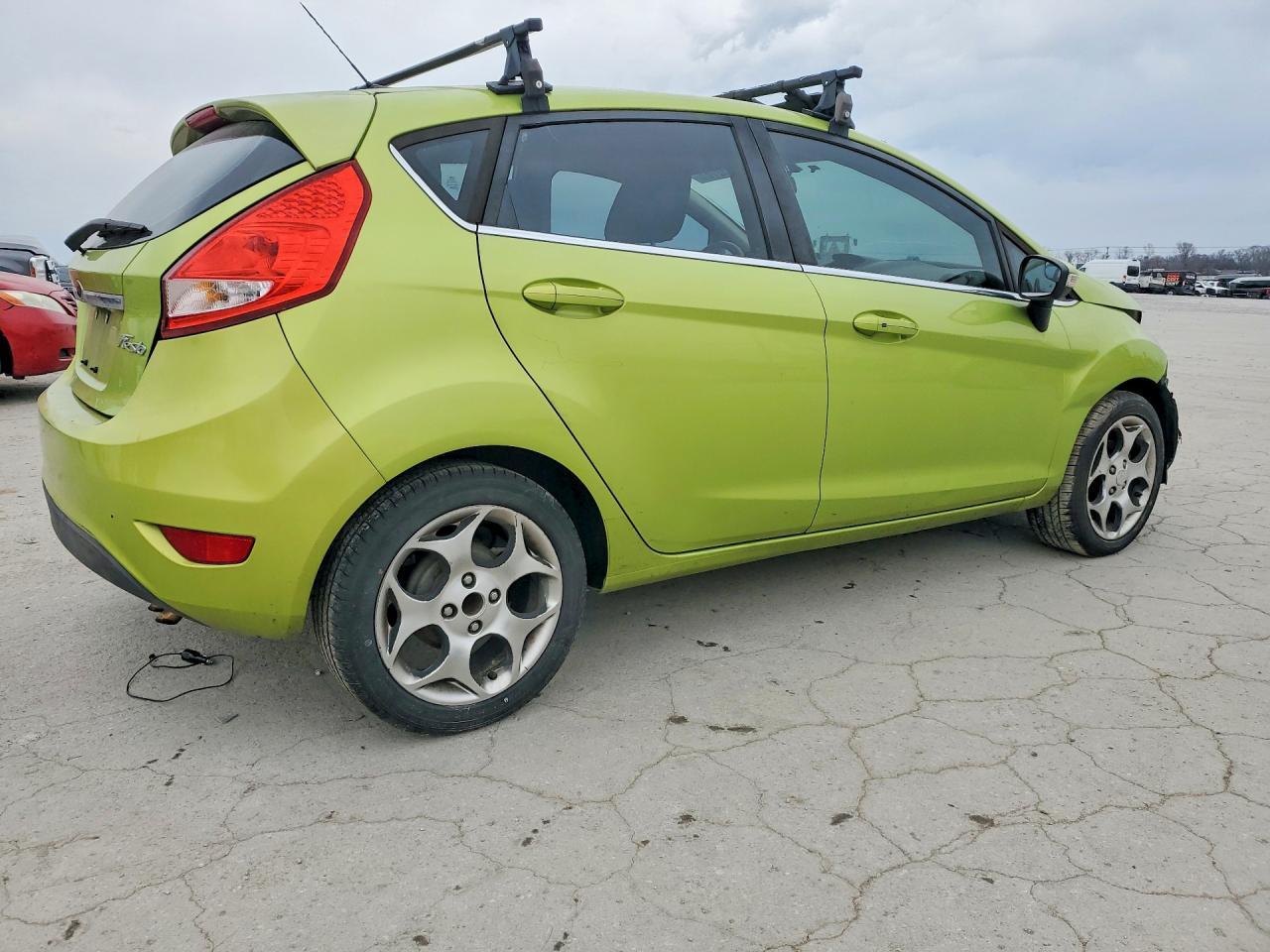 2011 FORD Fiesta