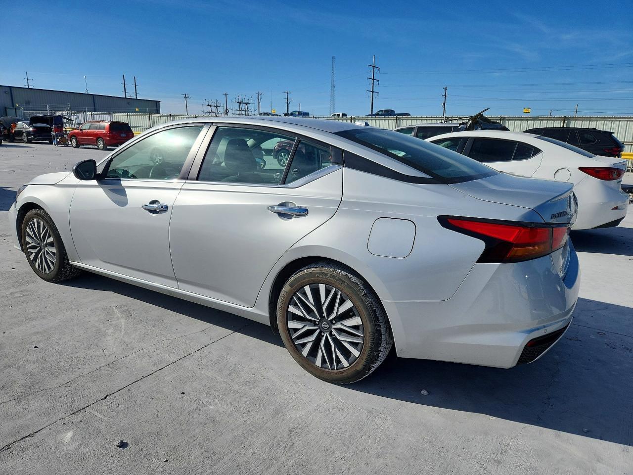 2024 NISSAN ALTIMA
