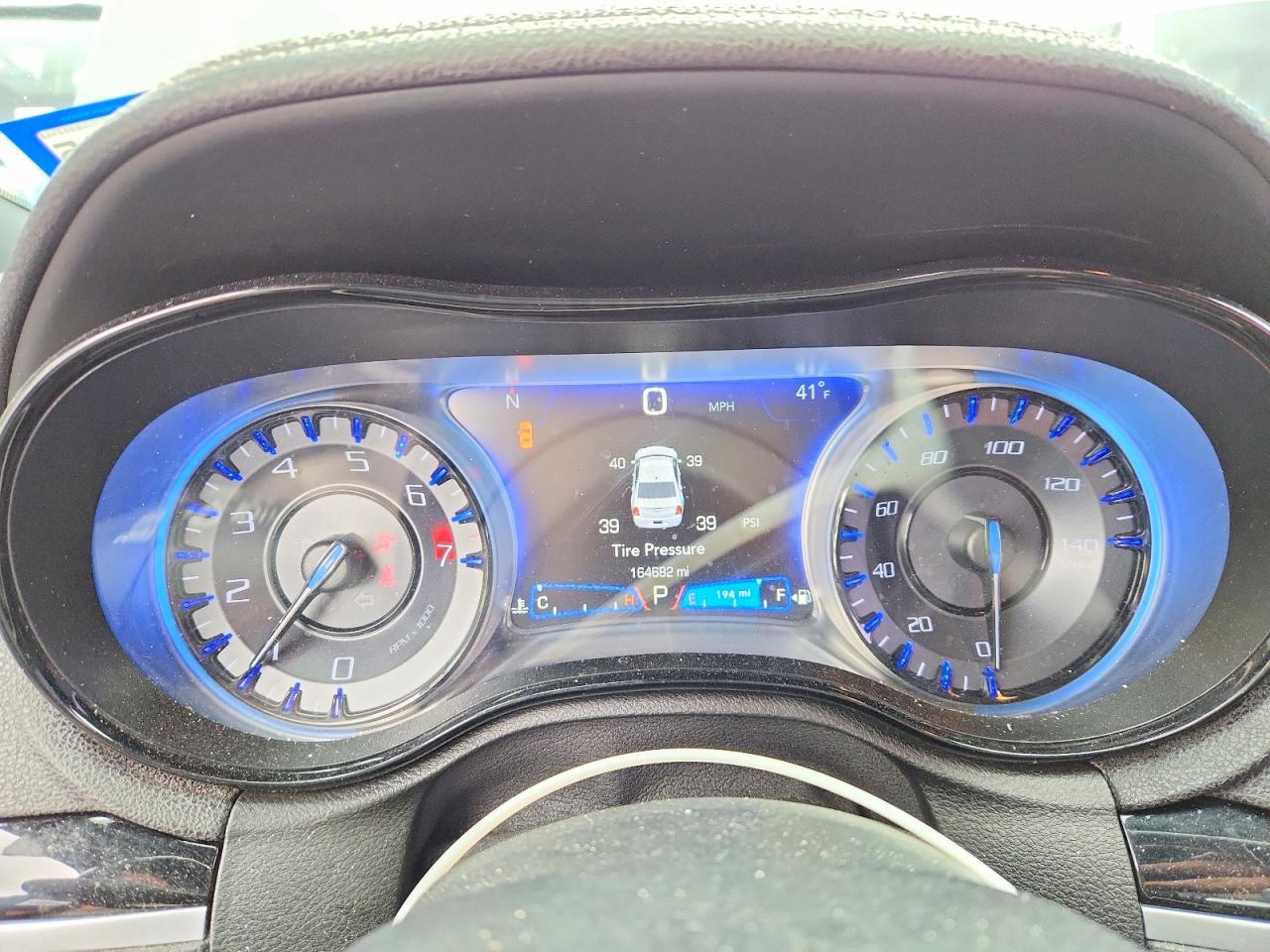 2019 CHRYSLER 300