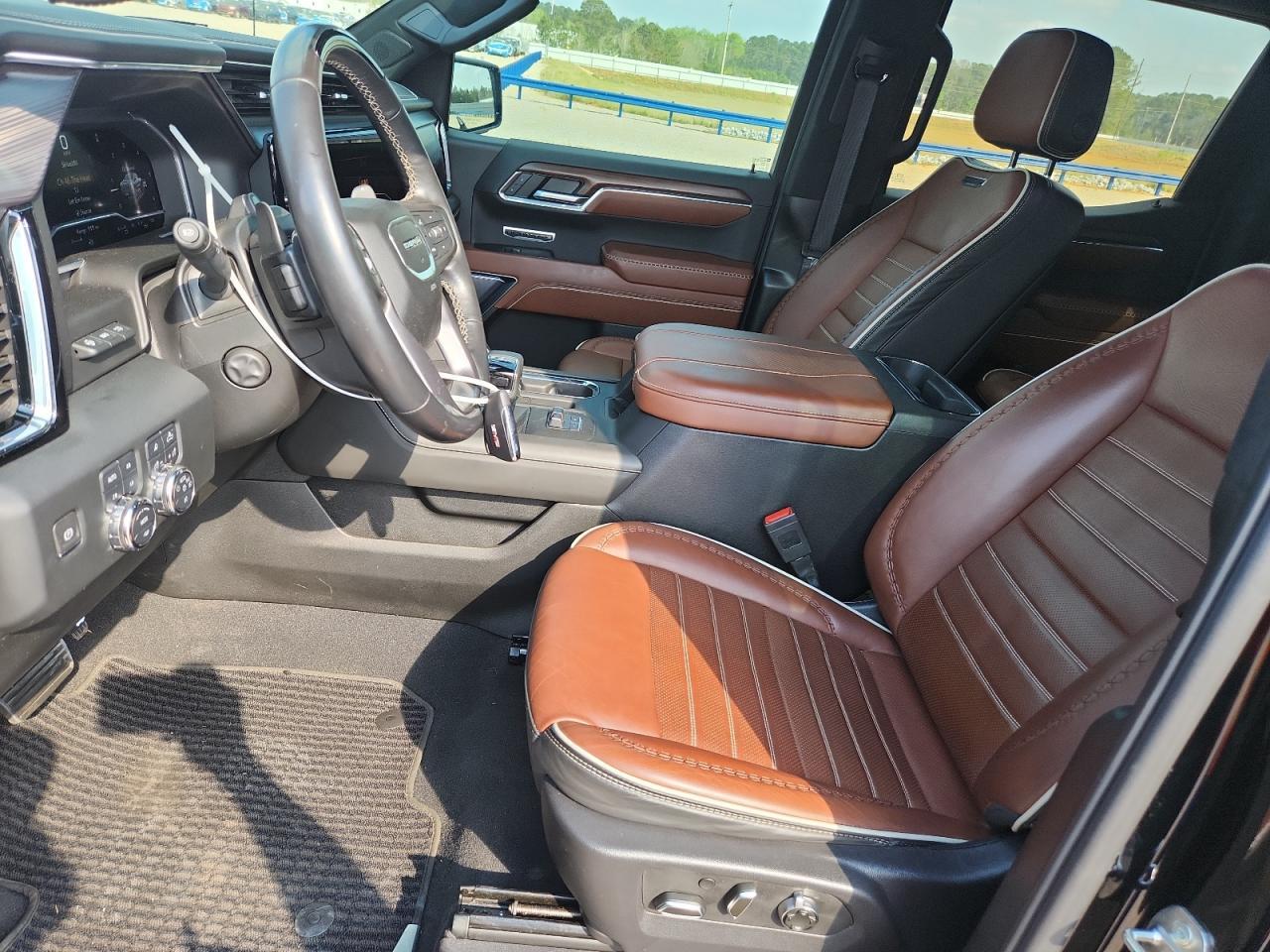 2024 GMC Sierra