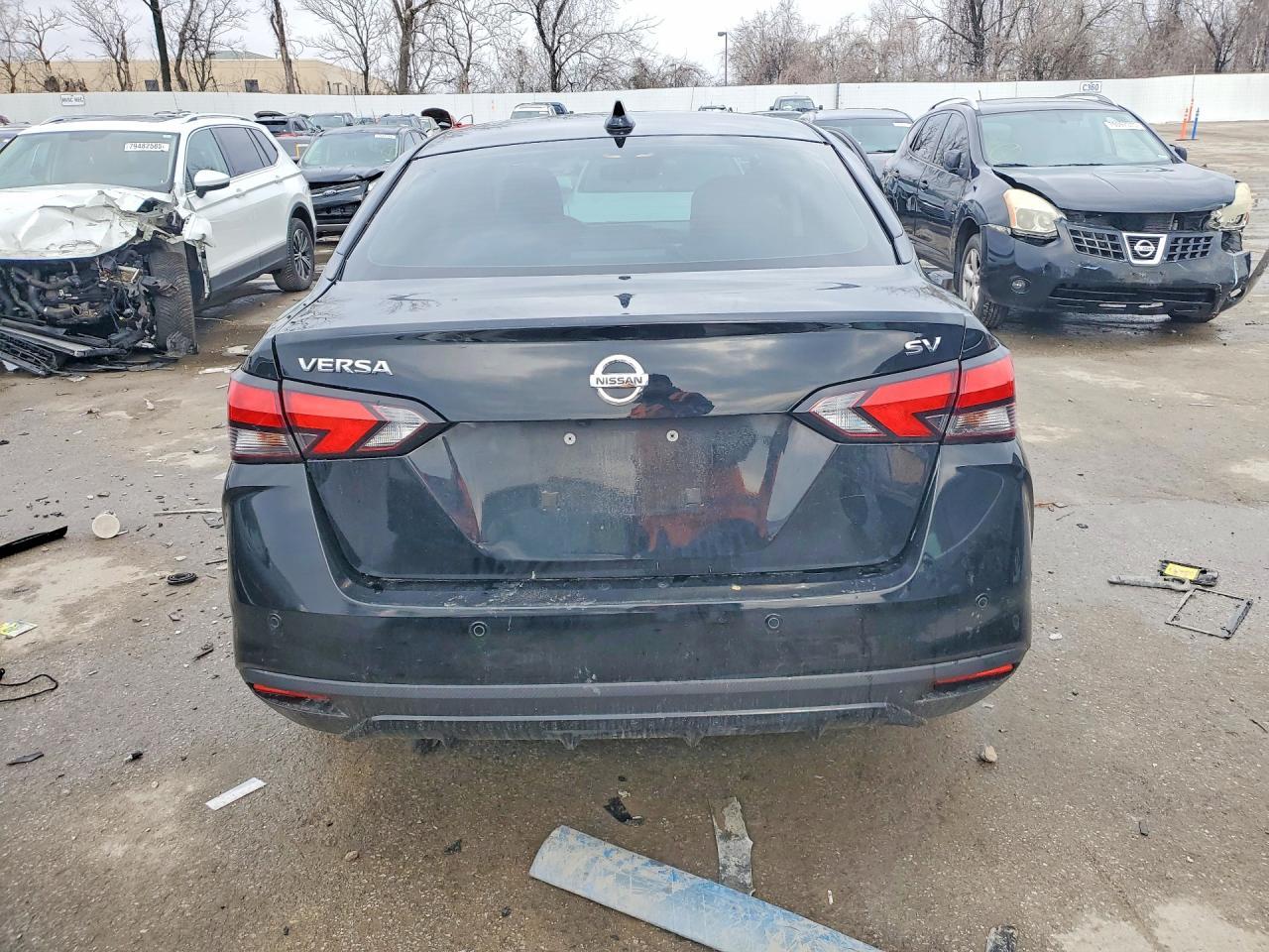 2021 NISSAN VERSA