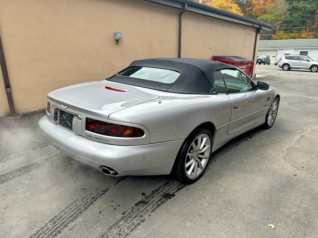 2001 Aston Martin DB7