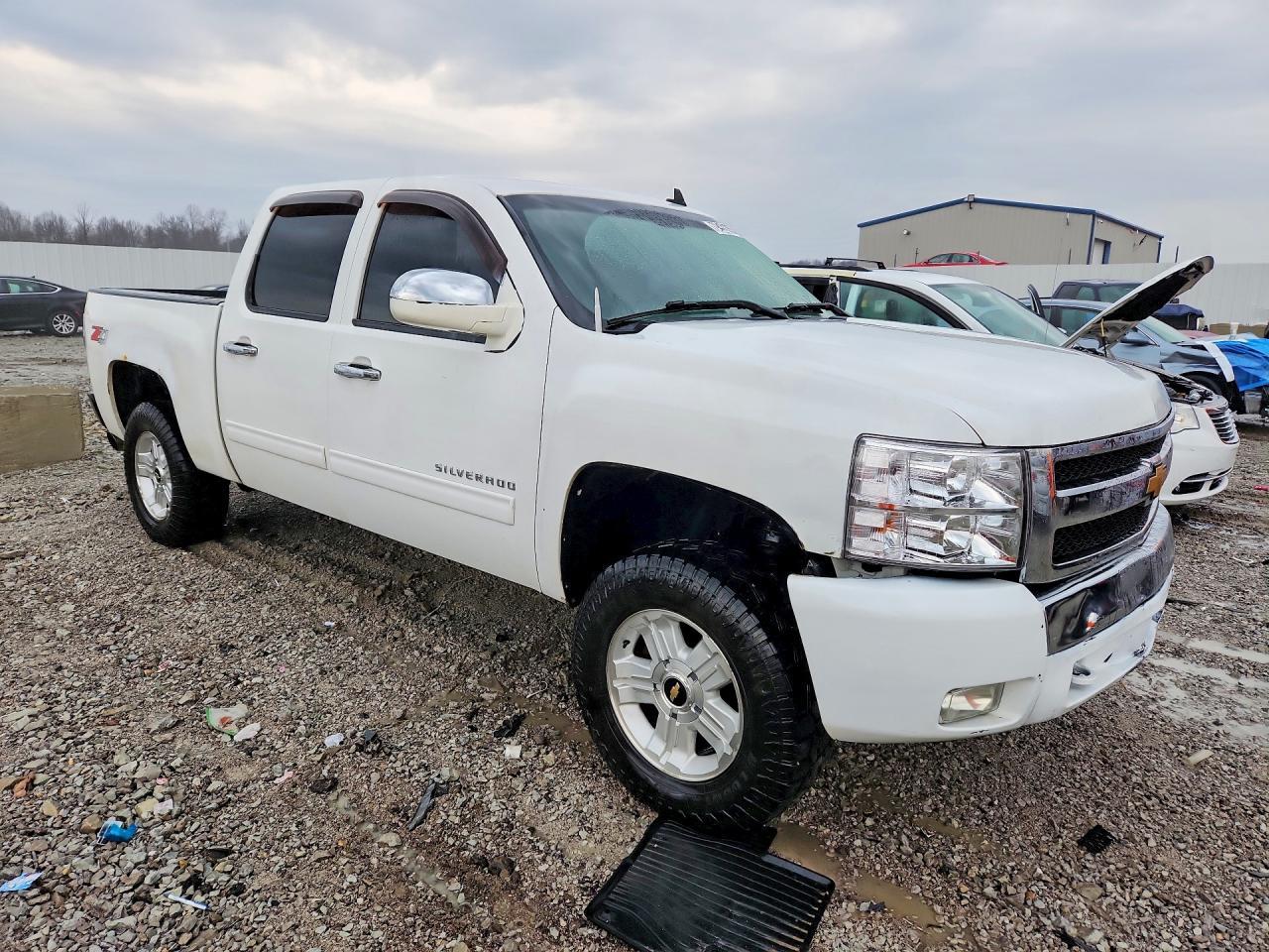 2011 CHEVROLET SILVERADO 1500