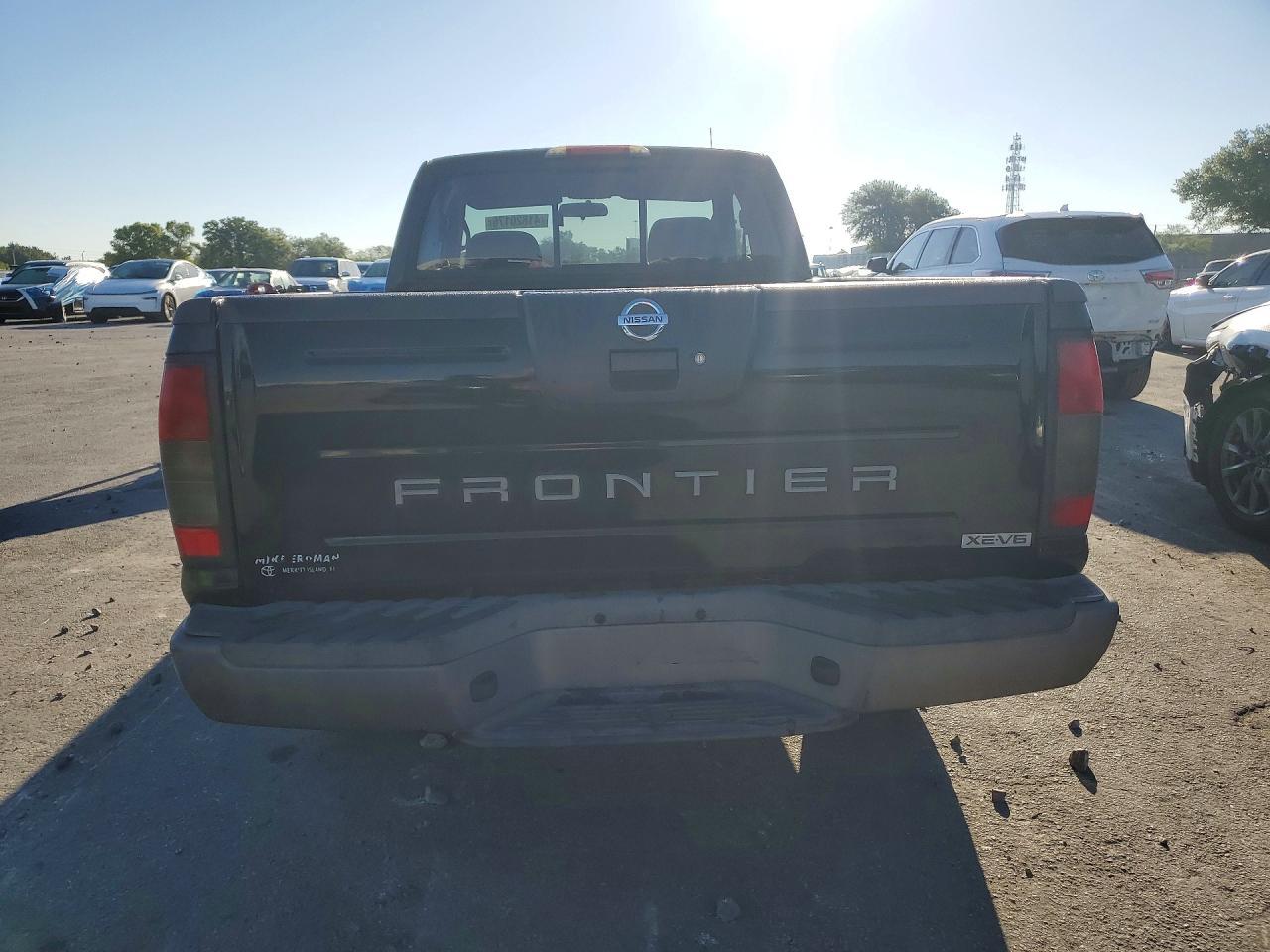2004 NISSAN Frontier