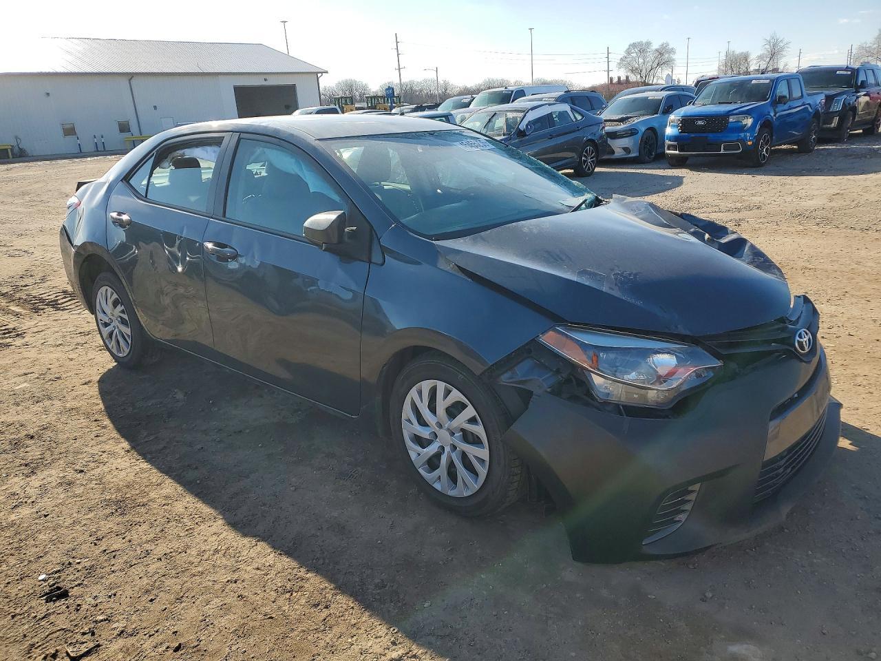 2015 TOYOTA COROLLA