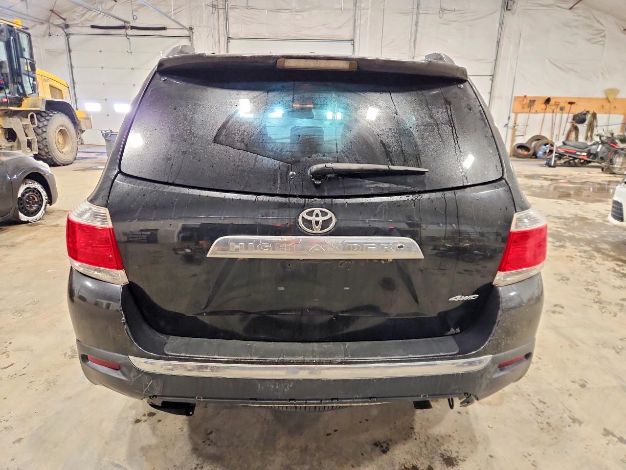 2012 TOYOTA HIGHLANDER