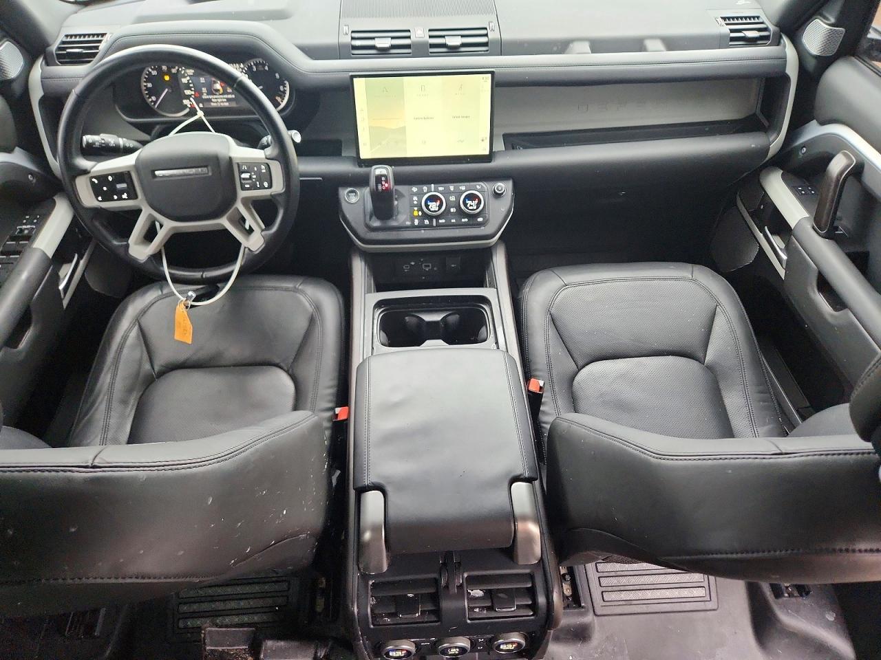 2023 LAND ROVER Defender