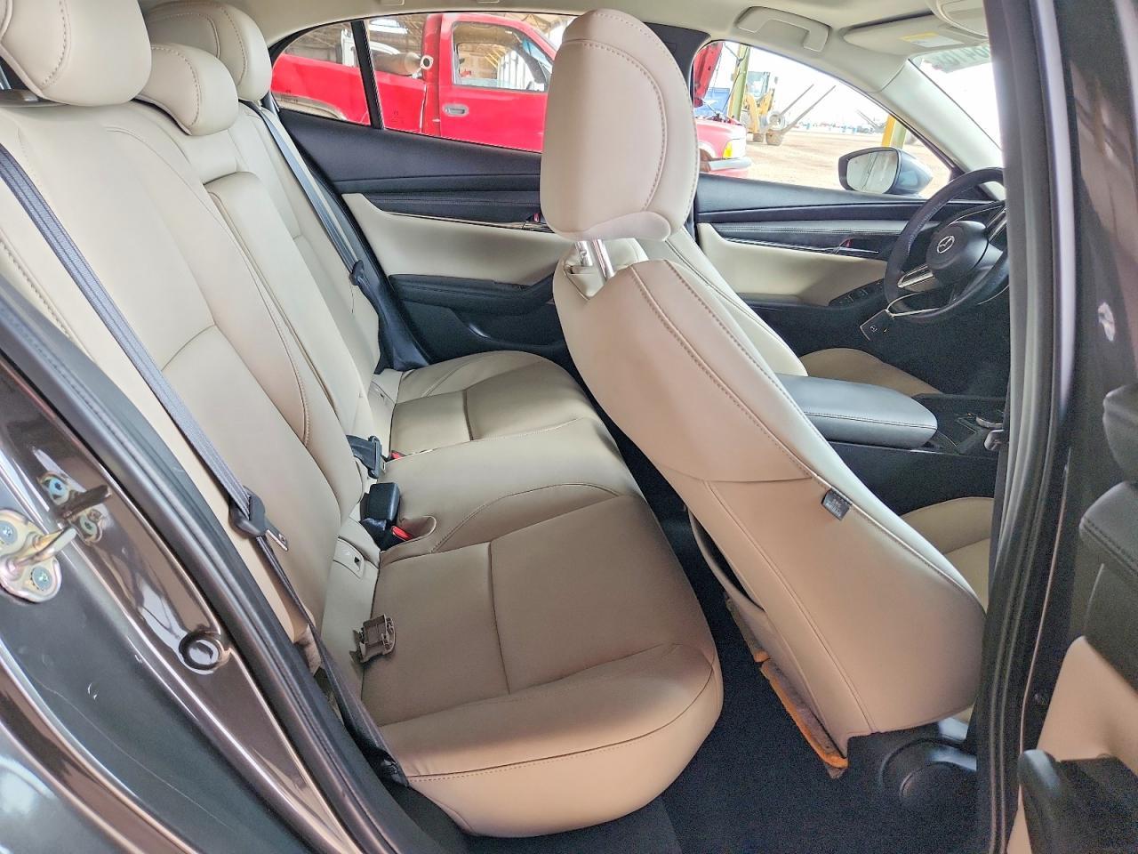 2021 MAZDA 3