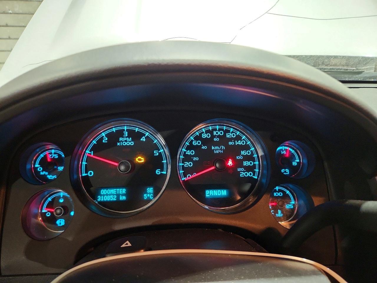 2014 CHEVROLET Tahoe