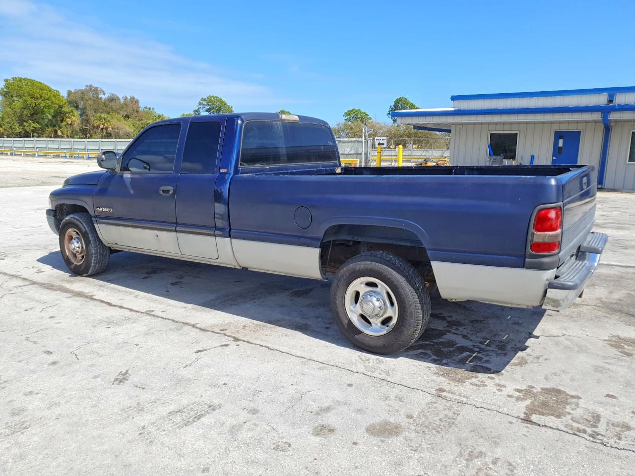 2000 DODGE Ram 2500