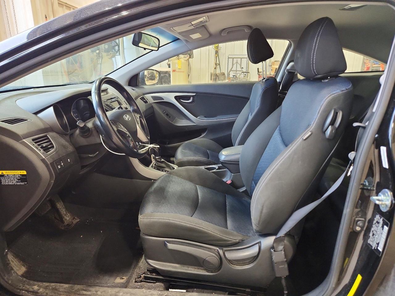 2014 HYUNDAI ELANTRA